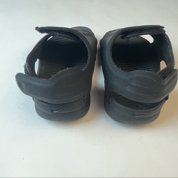 Nike Black Unisex Velcro Strap Sandals Size 6c - Picture 4 of 7